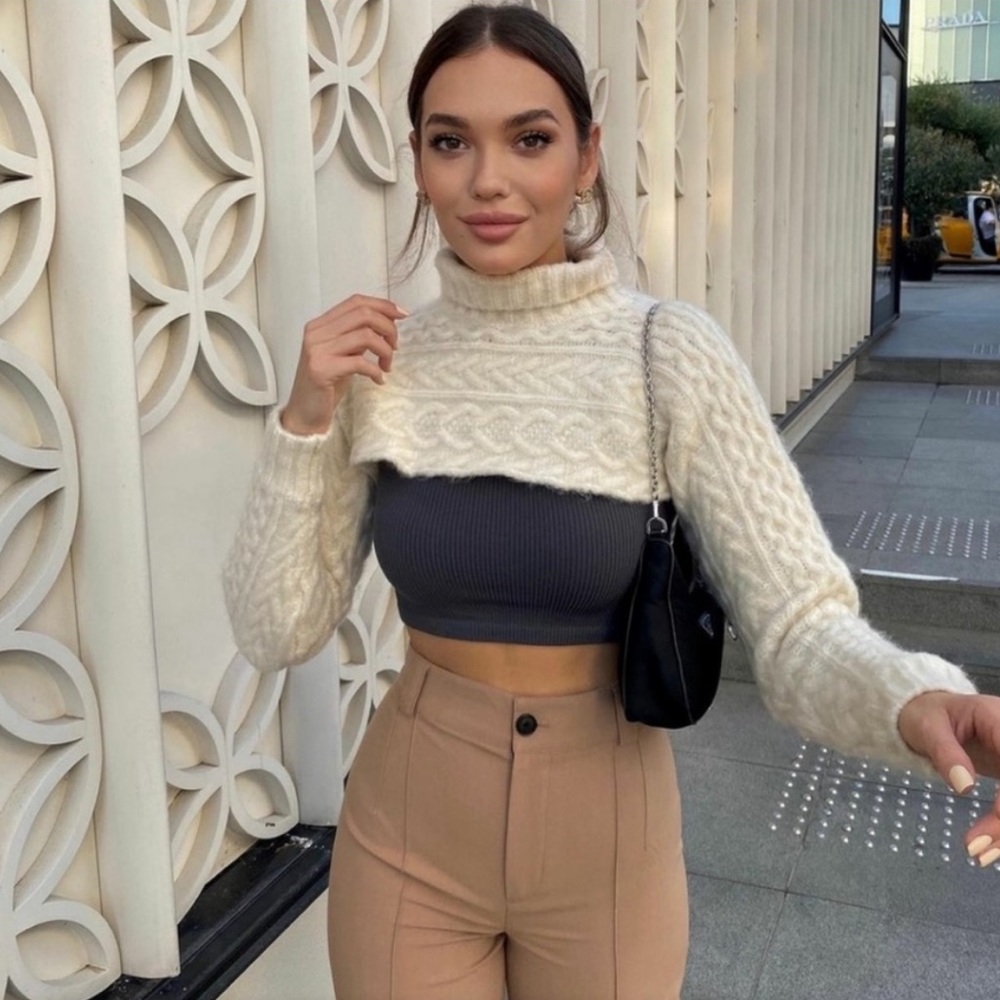 Zara cable knit arm warmer